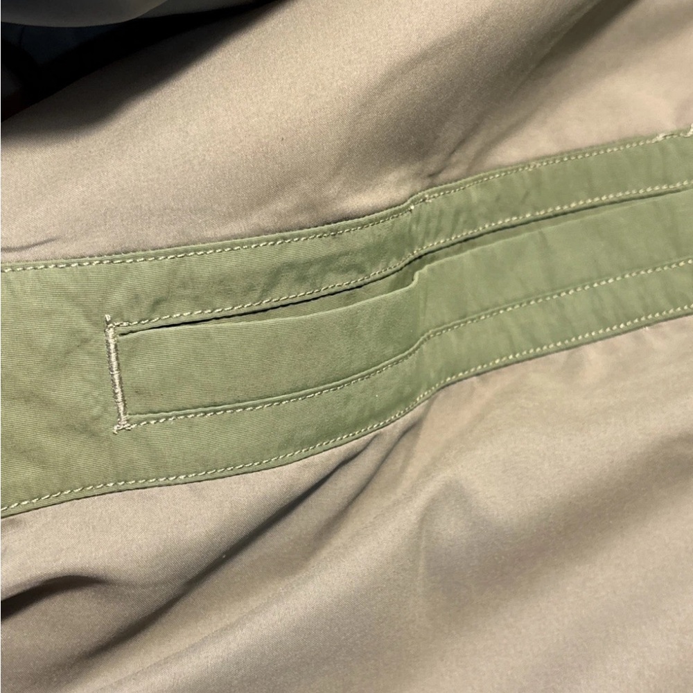 lululemon athletica Always Effortless Green Utility Hooded Jacket - 12 - Picture 6 of 9